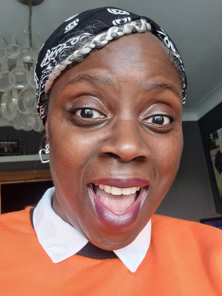manukahunney's tweet photo. GIG NEWS!!  My @Cqaf  OUT TO LUNCH FESTIVAL GIG IS SOLD OUT !!!
I'M SO EXCITED TO SEE YOU ALL !! 
#gigtime  #festival  #singlelaunchparty #overcomer
#musicofblackorigin  #soul  #indiesoul
#newmusic https://t.co/uTVx1Gt953