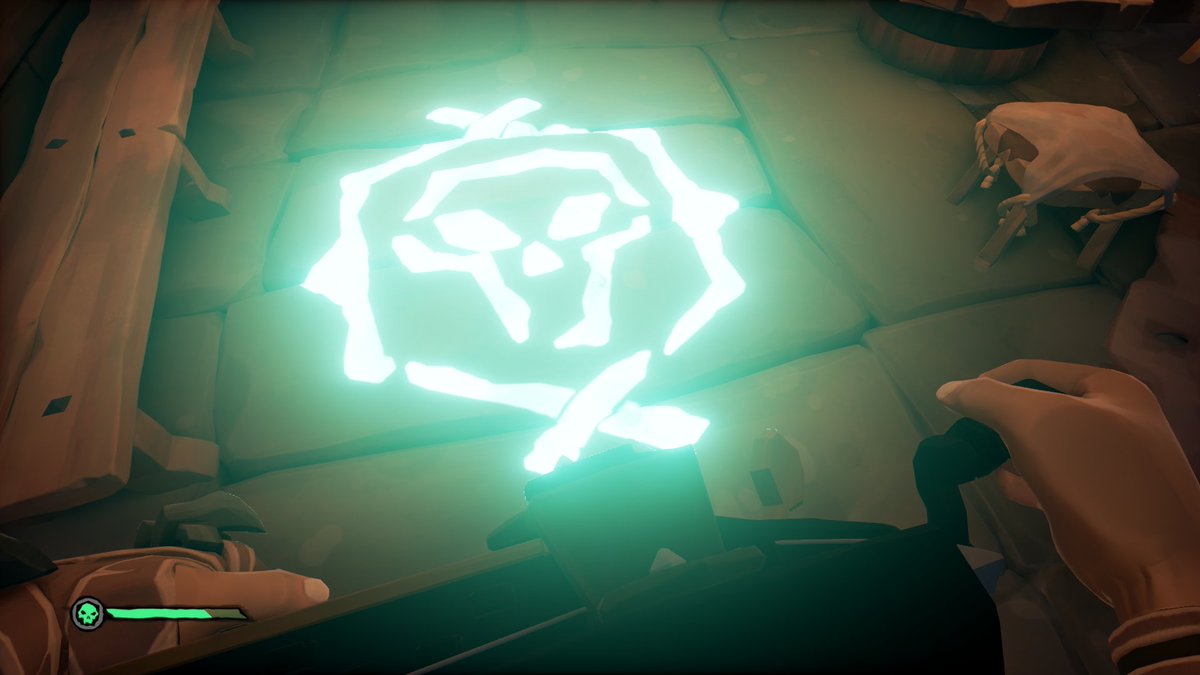 grythiak's tweet photo. I have been trying to reach Pirate Legend in Sea of Thieves for a while now. Tonight after sailing for a bit, I was "this" close... so I had to go do a sea fort for the final bit. Finally hit Pirate Legend! #SeaOfThieves #PirateLegend #BeMorePirate https://t.co/D7VpILiJzS