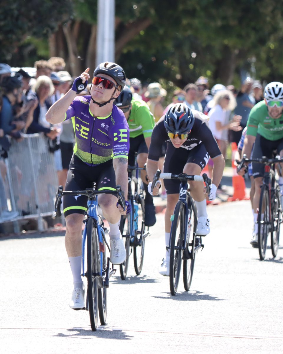 The winning streak continues 💪🏼

<a href="/lukemudgway/">luke mudgway</a> pays tribute to team mates to secure stage four victory in the #NZCC

🎙️ <a href="/LoganCurrie14/">Logan Currie</a> rode like a man possessed… Then our two climbers did a textbook lead out for me. Stoked I could finish it off for the team!” 

📷 <a href="/sharkeysnaps/">SharkeySnaps.JS</a>