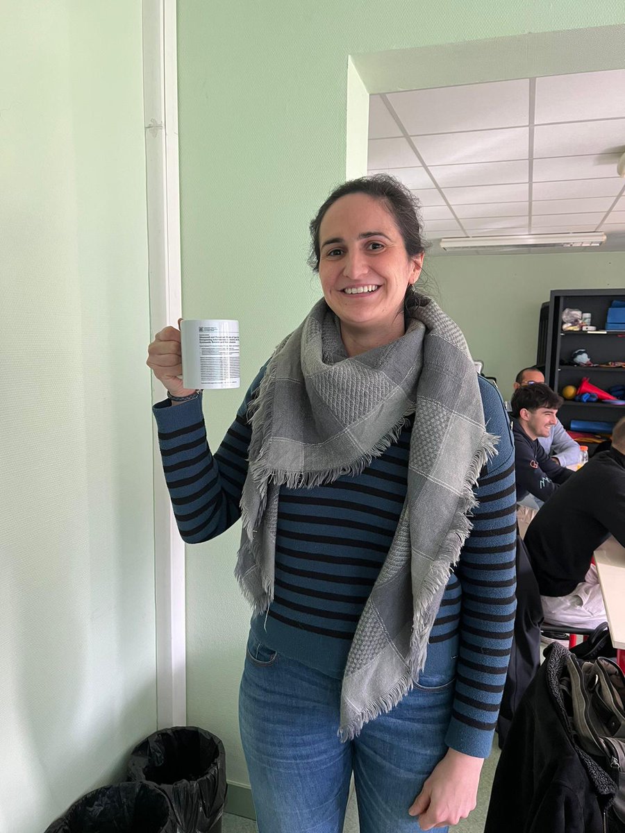 Tradition at the <a href="/LaboHavae/">Laboratoire Havae</a> to receive a personalized mug with the first review published! A Big Thank-you!!  doi.org/10.3390/ijerph… <a href="/SMandigout/">Stéphane Mandigout</a> <a href="/aperroch/">Anaick Perrochon</a> <a href="/DavietJeanChris/">Daviet Jean-Christophe</a> @unilim <a href="/PhDVoice/">PhD Voice - Independently Run</a>