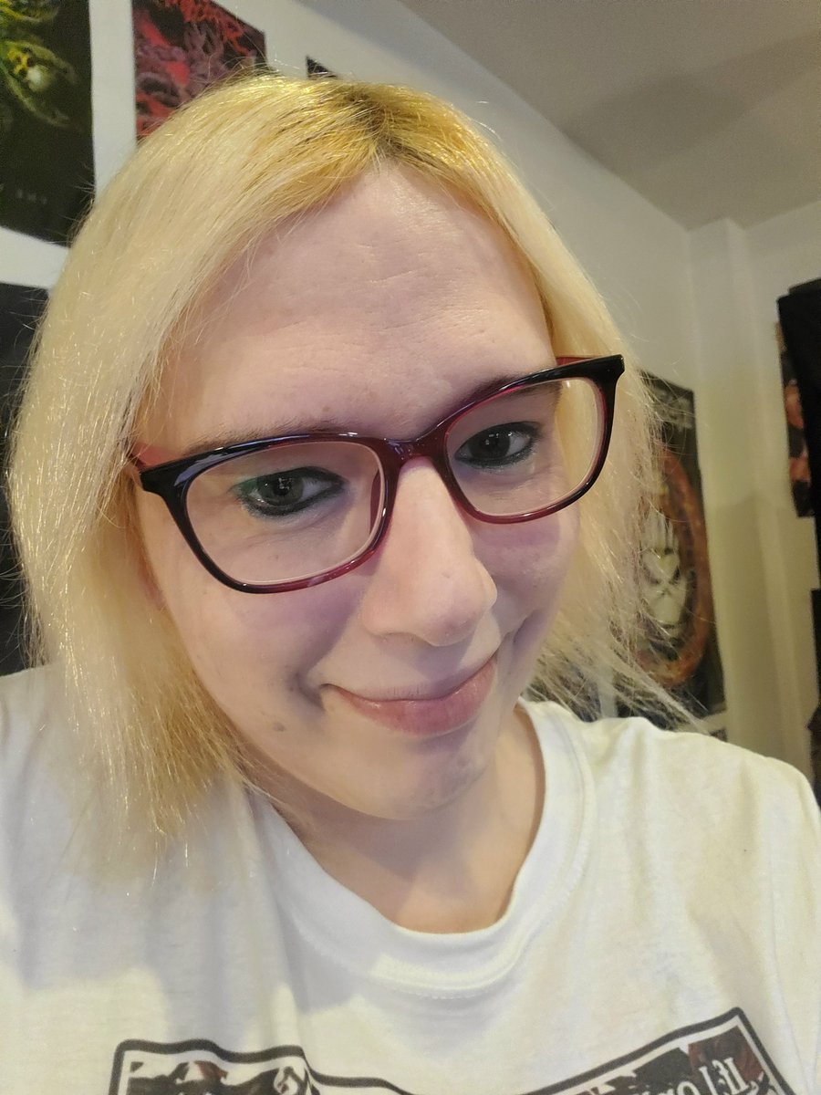 chickpaints tweet media