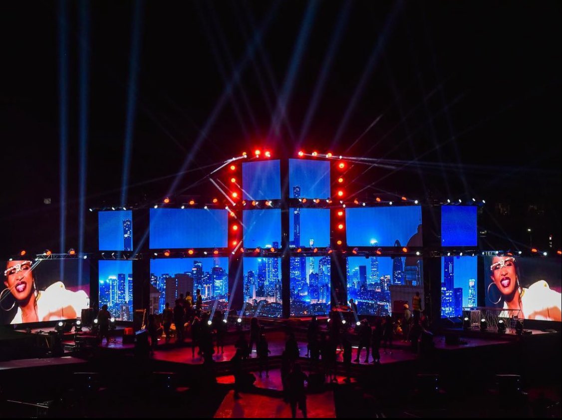 MotivUG's tweet image. Creatives ani atali #Regular?
Redefining spaces and reshaping experiences!
#MediaLab 
#TheFutureIsNow
#SpiceDianaConcert 👌
@atsevents_ug 👏🏾