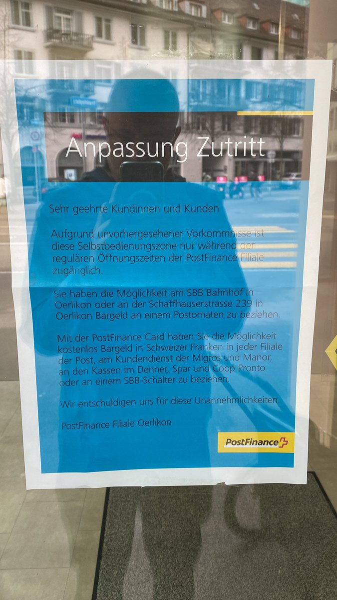 dubmastabuchi's tweet photo. Liebe @PostFinance ,
Wenn ihr den Automatenzugang nur zu Schalteröffnungszeiten ermöglicht, dann könnte man ja direkt auf den Postomat verzichten. https://t.co/StYrvLtyDp