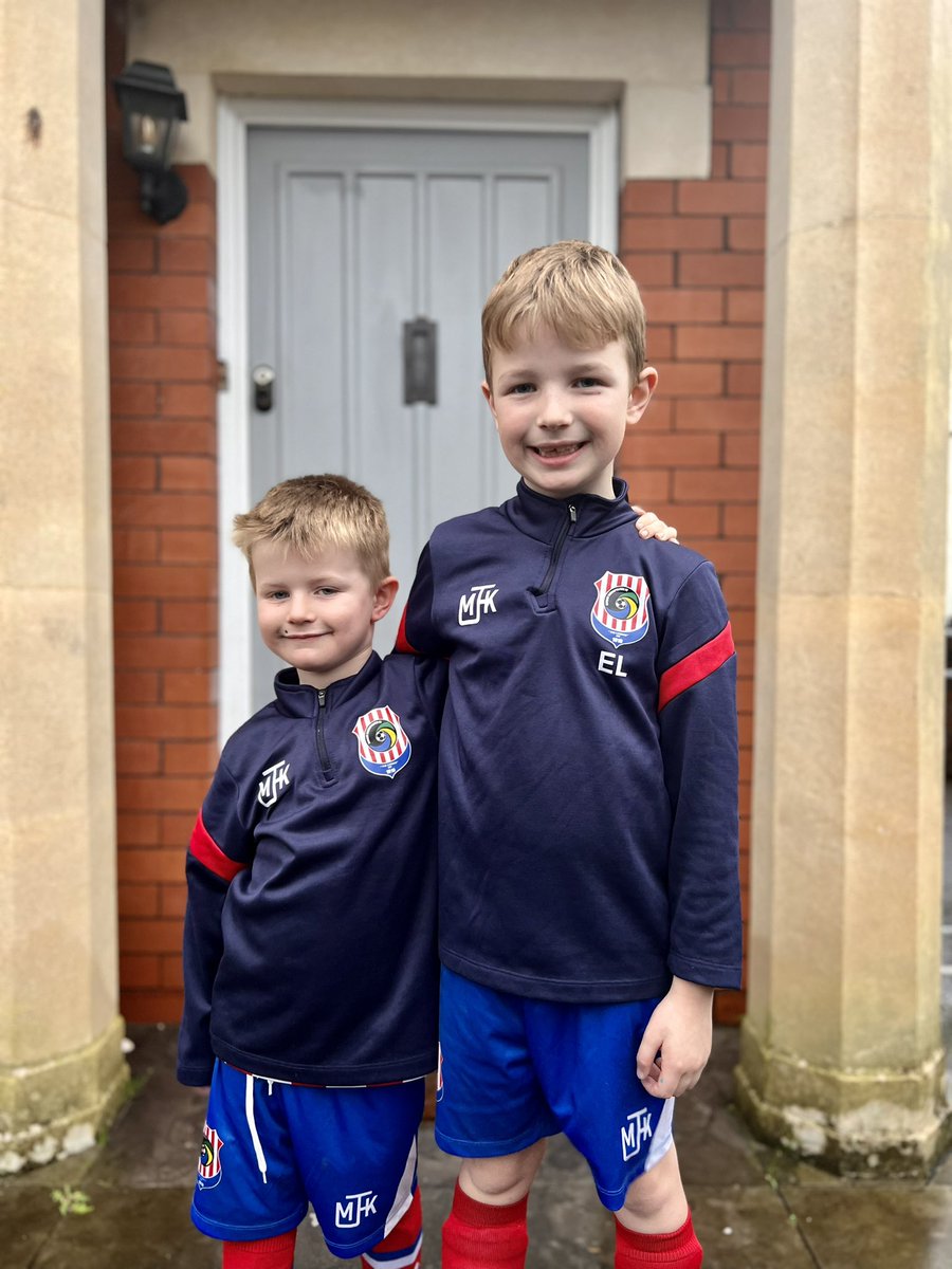 Big day today as Ioan makes his debut for @Cdf_CosmosJnr, following in his big brother’s footsteps!