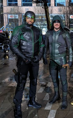 jbuffyangel's tweet photo. Only part of the show I'm interested in. #OliverQueen #JohnDiggle #GreenArrow #Quiggle https://t.co/3FOmKOoe0X