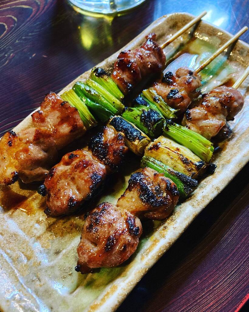 GduaJ5's tweet photo. とり吉（庄内）

また行きたいお店

#とり吉　#庄内 #delicious #美味しくないわけがない #鴨焼き #鴨ホルモン https://t.co/x1iR5mgdfv https://t.co/b2Ao8BNtpb