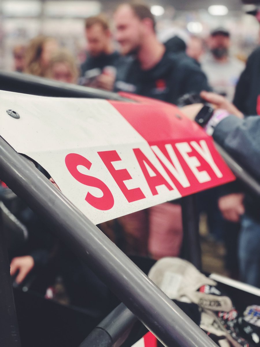 dirt_crowd's tweet photo. What a performance by #DirtCrowd driver @Logan_Seavey!!
If you enjoyed that show, you can support Logan HERE ➡️ https://t.co/qJgD1kzNuJ
#SupportYourDriver https://t.co/VpkQ3RClCO