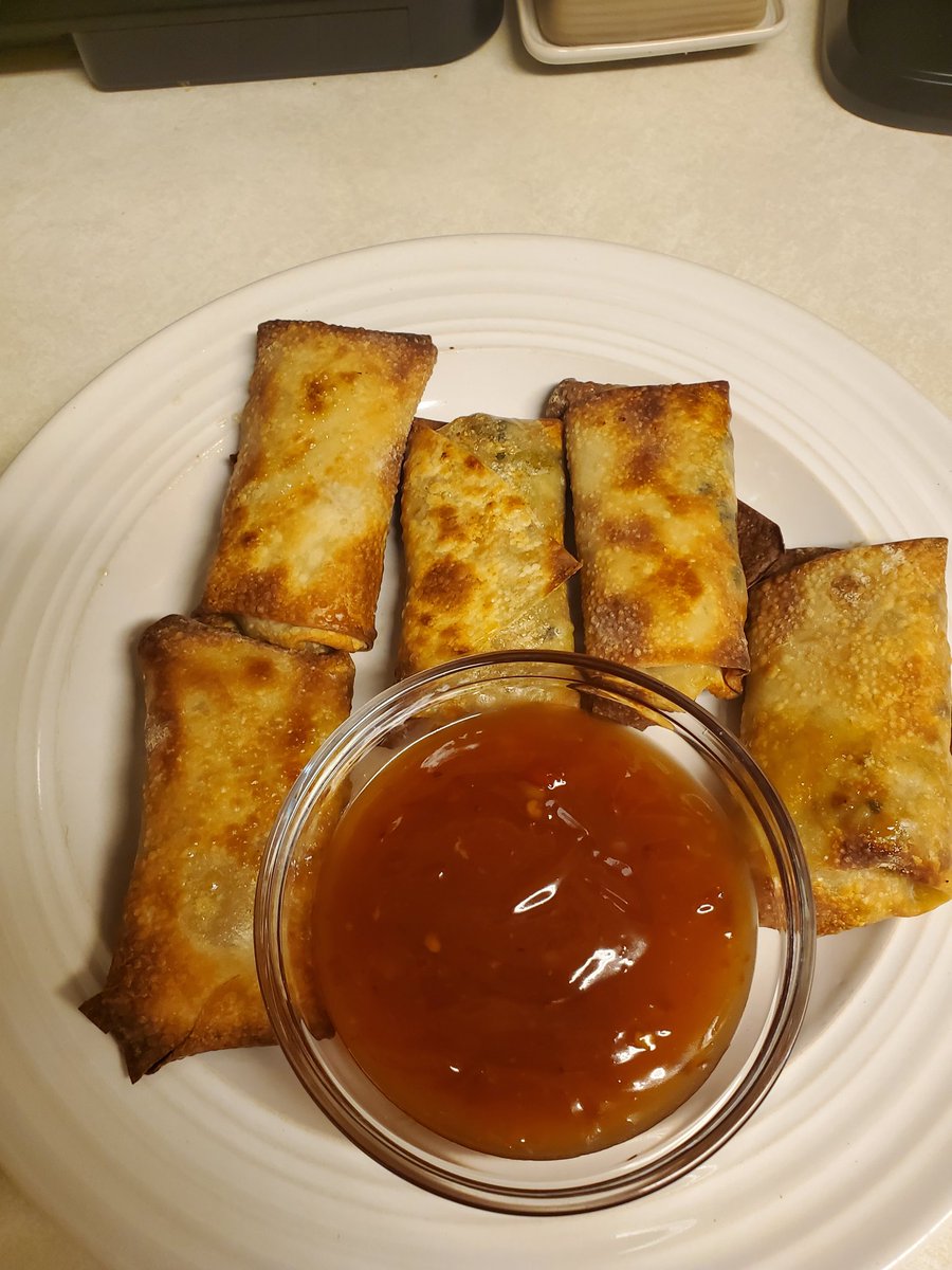 @katvic8080 @iamelizabethadd @ask_aubry Dethawed some Spring Roll Mix and made some large night snacks.

I make a large batch and Vaccum Pack than freeze it with my FoodSaver.  Here's the recipe I use and then refer Airfryer Temps and times.  Making my own Recipe Cards slowly overtime! 🤣allrecipes.com/recipe/26706/b…
