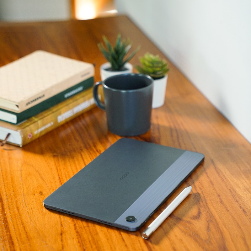 OPPOIndonesia's tweet photo. Ada yang ingin baru mulai journaling? ✍️💬

Biasanya apa yang kamu tulis di journalmu, O-Fans?

#OPPOPadAir #MadeForMore https://t.co/ySShb6qspr