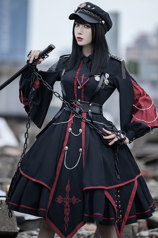 styleplusplus's tweet photo. 春侣 ミリタリーロリータ 制裁者👍
https://t.co/4johhUkSd7

５サイズ✨
#cosplay #sppALL #sppゴシック #sppミリタリー #sppワンピース #spp制服 #stylplspls #コス #コスプレ #セクシー #撮影会 https://t.co/WN1VCw3W3k