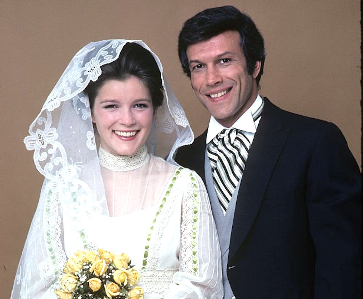 MichaelFairman's tweet image. &apos;Ryan&apos;s Hope&apos; Favorite Michael Levin Dead at 90 -  bit.ly/3Wd7srw #MichaelLevin #JackFenelli #RyansHope @TheKateMulgrew I absolutely loved Michael&apos;s performances on RH. One of my all-time favorites. 😢💔#RIP