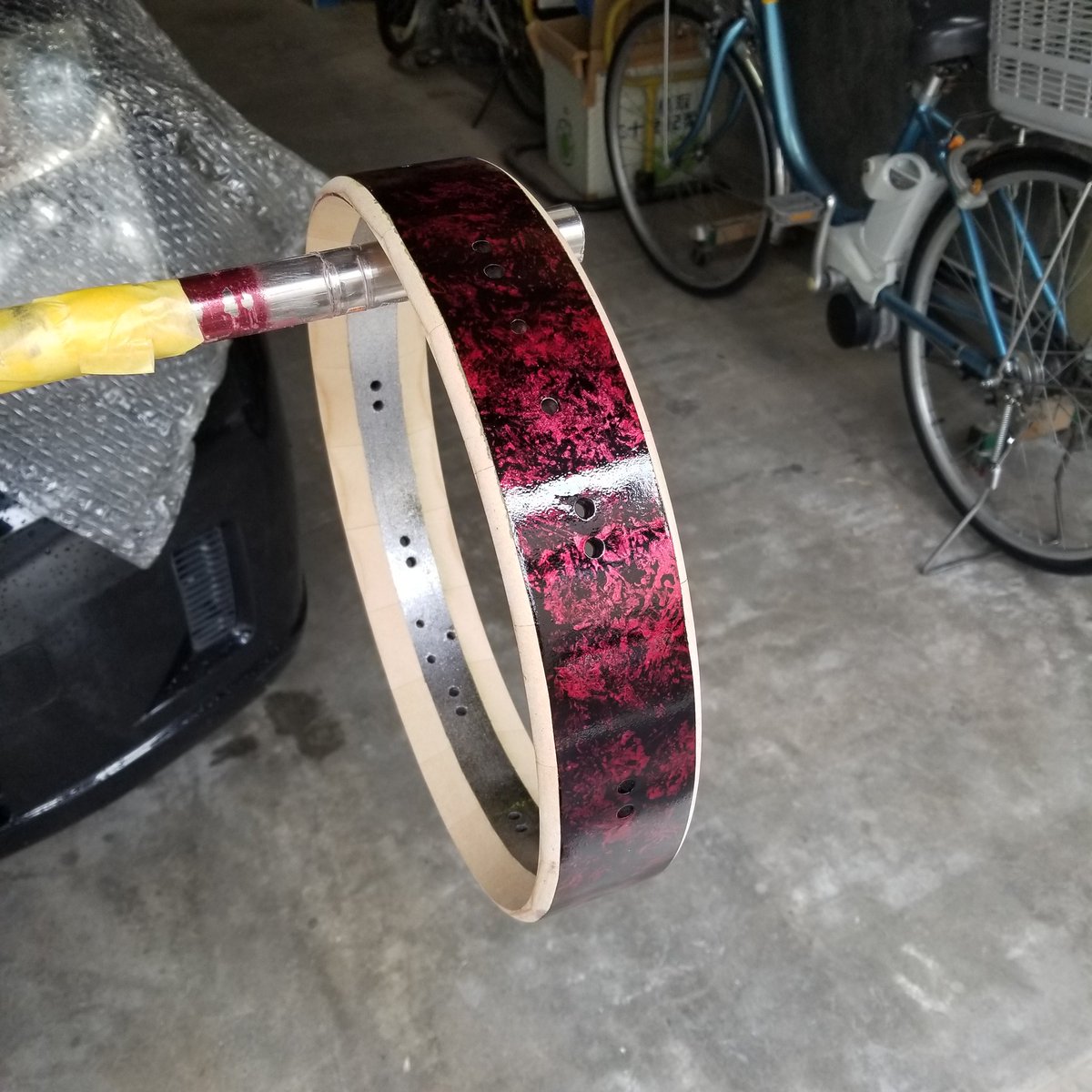 motokappa's tweet photo. 自分のセットをメンテからの自作スネア塗装からの1回目のクリア。14×2.7インチ
さてさてコレも楽しみだ♪
#stavesnare #drum #customsnare #customdrum https://t.co/FF2M6Gz4DJ