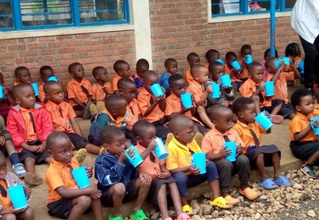 habanabakizefi1's tweet photo. Bimwe mubiranga #Ubudasa ba' #Intavogerwa za @RubavuSector 

#IsahaY'isuku
#Siporo rusange
#ByeBye Imirire mibi (slogan)
#igiti CYIMBUTO mukigo cy'ishuri.🥑
#Tembera Rubavu n'igare 🚴
#Umurenge Mukagari
#...Imihigo irakomeje @RubavuDistrict @RwandaWest https://t.co/EihDx7rj9r