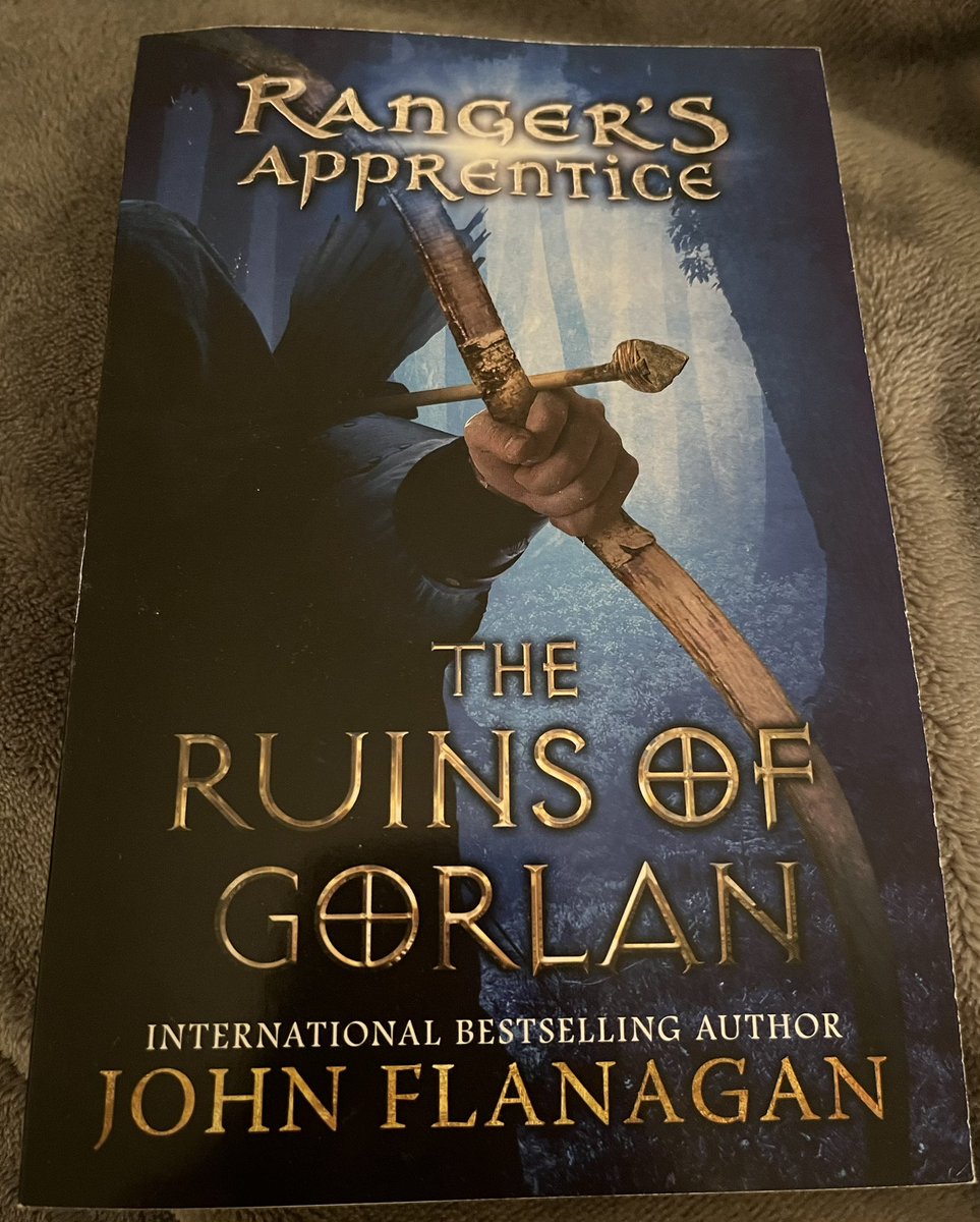 quilljoy98's tweet photo. @tothemax2050 The Ranger’s Apprentice by John Flanagan https://t.co/qC31aNnwLo