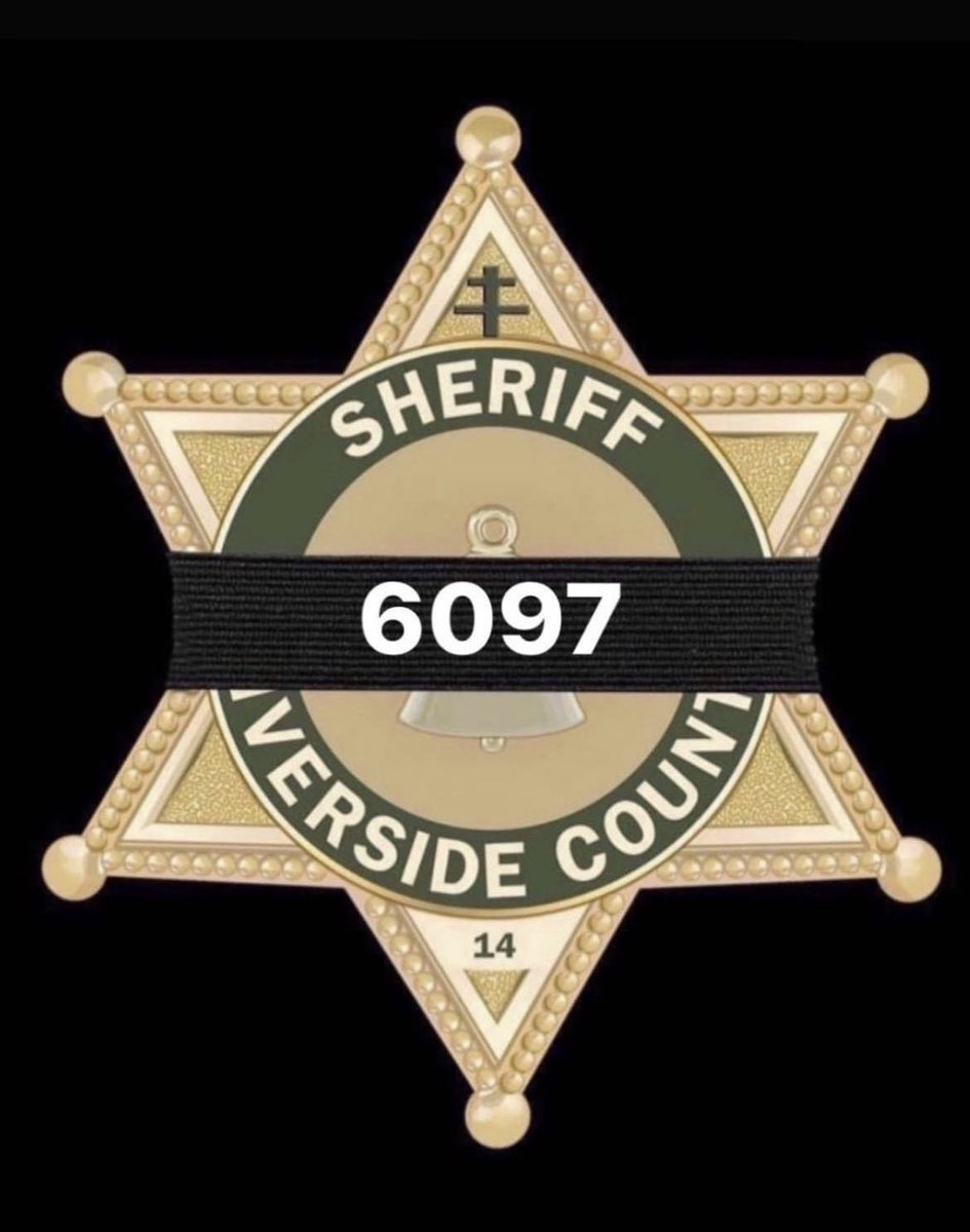connell1197's tweet photo. RIP Brother! 21 years of doing this job and I’ve been to way too many funerals. Unfortunately another one is coming up. https://t.co/wEOG3QrHRD