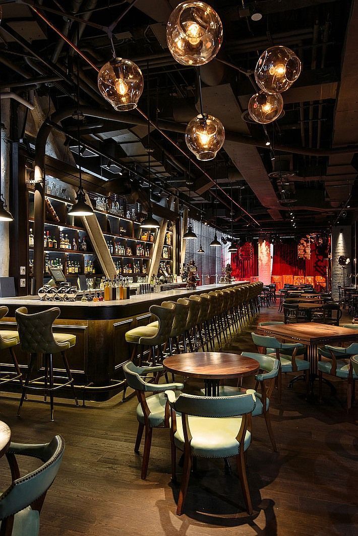 azuchis_kitsune's tweet photo. #RAVENSGATE

[KITSUNE HOUSE]

Sebuah bar di malam hari merangkap restoran di siang hari yang terletak di Decker St, tepat di seberang Decker Park, hari ini pun menawarkan menu-menu menggugah selera, musik lembut pemanja telinga, hingga pertunjukkan seni meracik cocktail. https://t.co/JPHb6n2eJC