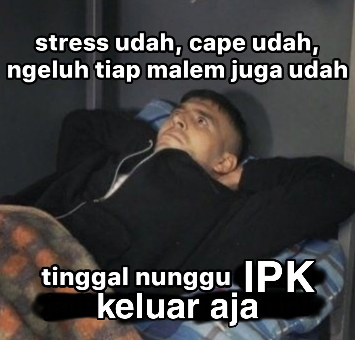 cherryvwx's tweet photo. finally bisa idup tenang alias ipk dah keluar TAPI TAKUTTT BUKANYA😔🏃🏃🏃🏃🏃🥶 https://t.co/EJ91JRMG2d