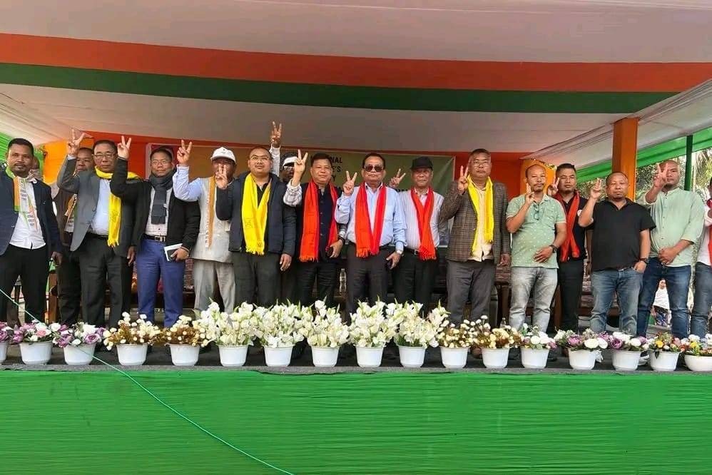 nppmeghalaya's tweet photo. At the Resubelpara Block NPP General Meeting organized at Jonglapara, Resubelpara, North Garo Hills District. 
Hon'ble Deputy Speaker &amp; MLA of 39-Resubelpara Constituency Shri. Timothy D Shira was present along with Hon'ble MLA of 37-Kharkutta Constituency Shri. Rupert M Momin. https://t.co/mo3qLtdrr2