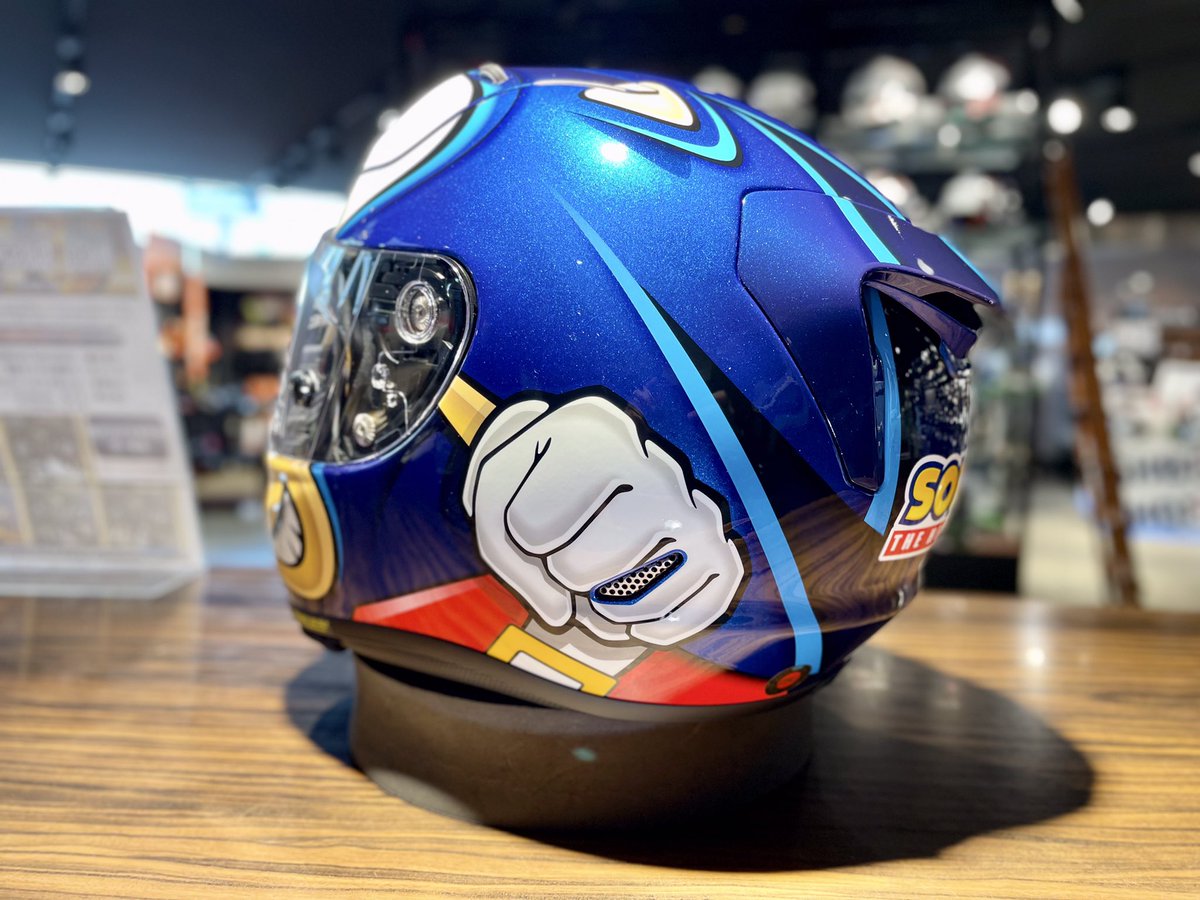 ricoland_nagano's tweet photo. かわいいヘルメットが入荷しました💖
#HJC SEGA #RPHA11 #ソニック🤩
RPHA11は
・安全性
・快適性
・空力特性
上記を極めたHJCの上位モデル💪
日本人向けのオリジナル内装を
採用なのもポイントです✨
#数量限定 モデルですのでお早めにご検討下さい🙇♂️
#ライコ長野 #ヘルメット #新商品 #バイク https://t.co/zeq1LOQey5