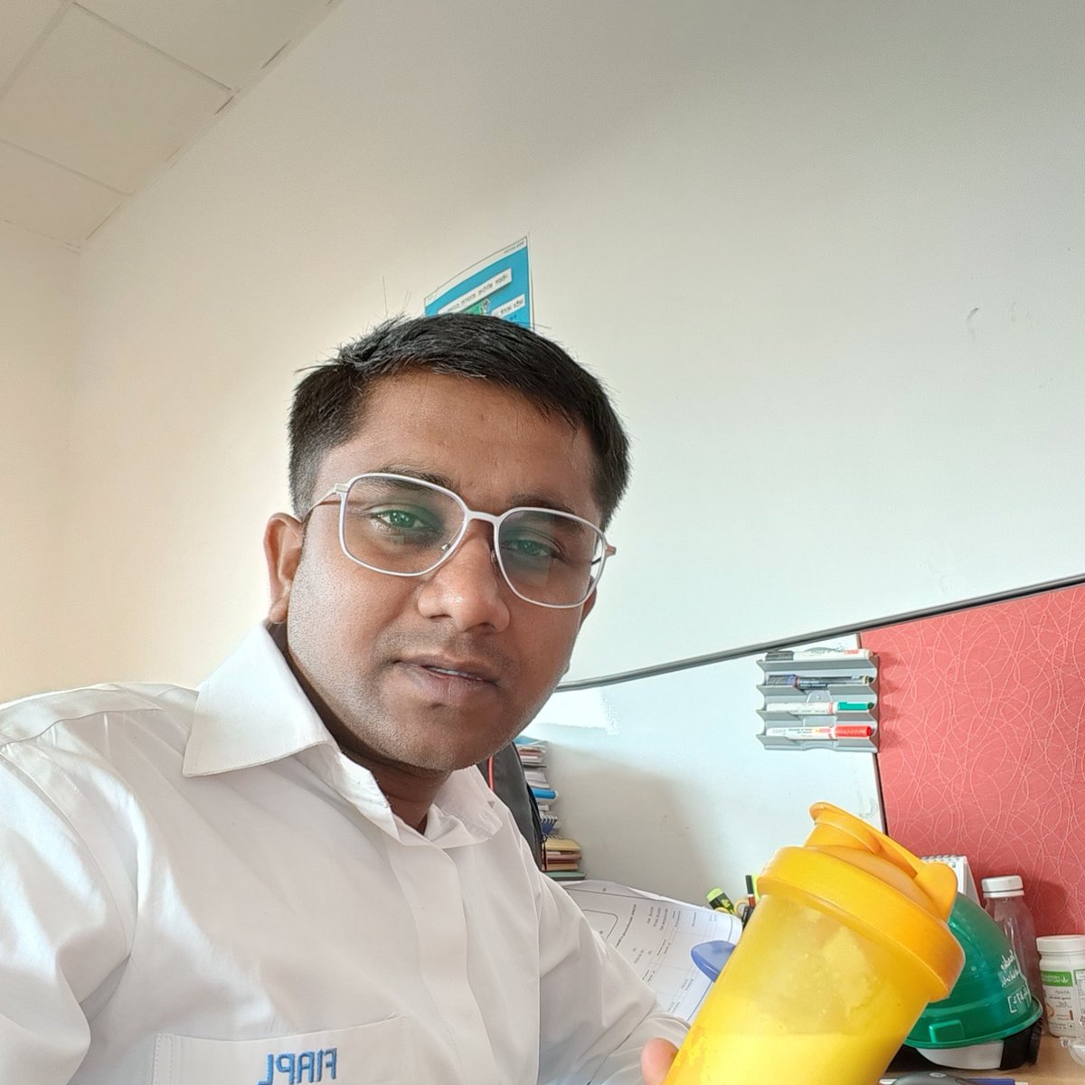 LakudzodeSandip's tweet photo. #NewProfilePic https://t.co/2gn5QyRjLa