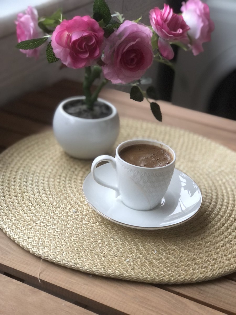 Günaydınlar 💕 mutlu haftasonları 🌸☀️😇