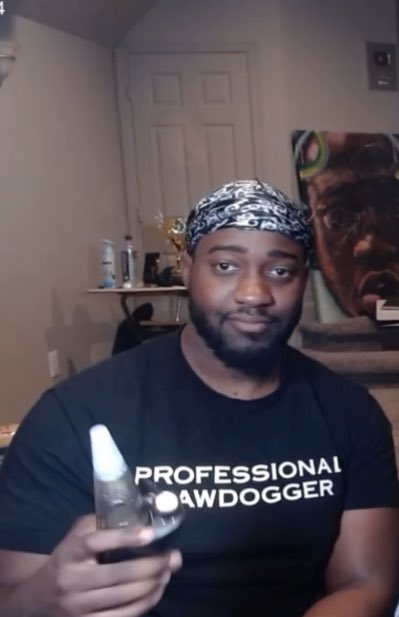 joshbewild's tweet photo. Yo @Jidion6 that puffco was giving you temptations wasn’t it lmaoo https://t.co/gMVLUFzmGC
