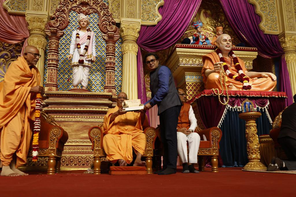 AMISHDEVGAN's tweet image. Was blessed to visit &amp;amp; speak at Pramukh swami Nagar on the #PramukhSwami Maharaj Shatabdi Mahotsav in Ahmedabad. #Jaiswaminarayan 
@BAPS 
#PramukhSwami100