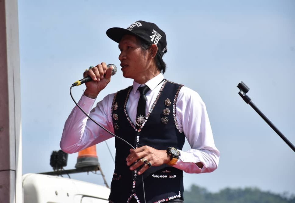 MPA_Timur's tweet photo. Saingan sihat.

Pertandingan Karaoke dan Memancing antara dua pertandingan yg giat berlangsung dlm Hari Terbuka Armada Timur 2023. Para peserta tunjuk bakat demi merebut gelaran Juara dan hadiah menarik. 

#HTAT23 
#NavyNews https://t.co/IhsUkPeTLN