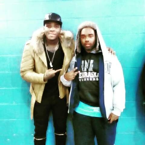 ACTOR60's tweet image. ME AND THE FAMOUS PERSON D-LOW