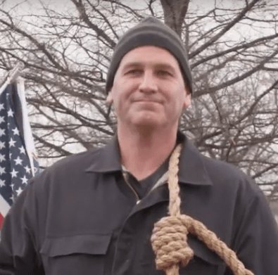 retiredtrnman's tweet photo. The #FBI has identified many people who incited violence at the U.S. Capitol on January 6, but it still needs your help to bring others to justice. If the man in this photo looks familiar, submit a tip at https://t.co/LRUnRA40bG or 1-800-CALL-FBI, and mention photo 196-AOM. https://t.co/evuPxD2iv3