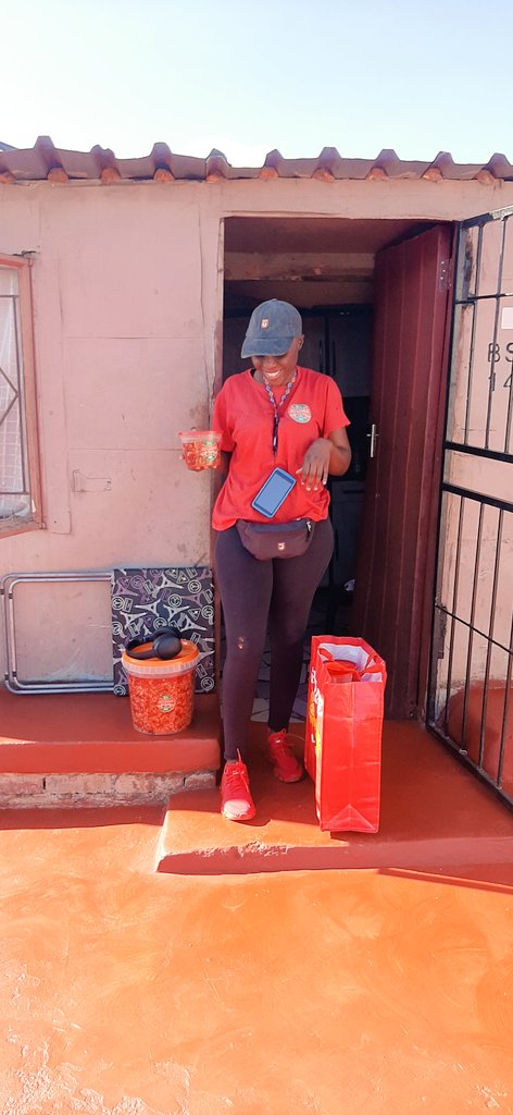 BongsMahlangu_'s tweet image. Good morning lovely people, Today I'll be selling B's Atchar at Midrand Boulders. If you're around please do come through and support my hustle ❤ Much appreciated 🙏 

1KG R50.00 
#BongsHustle 
#SupportSmallBusiness