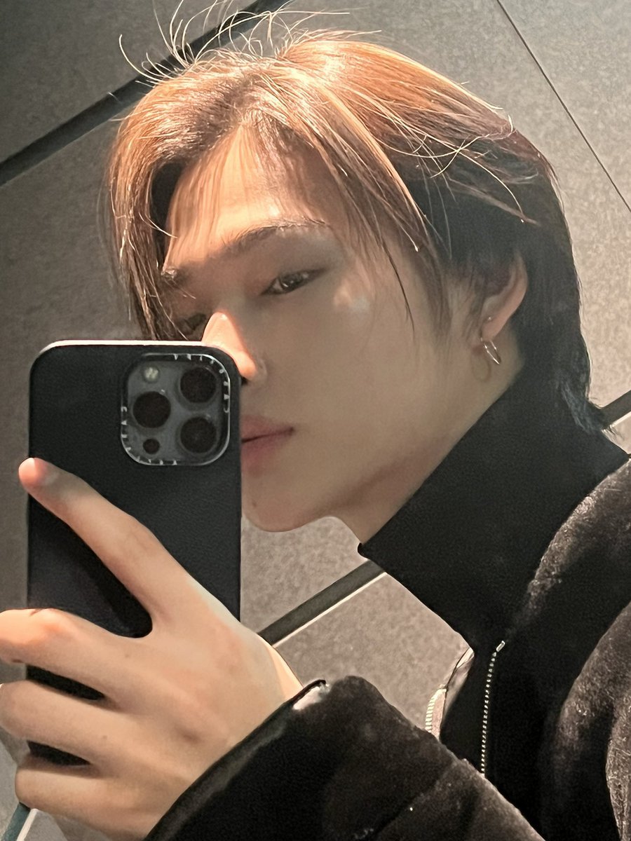 sthythinker's tweet image. coolest maknaes !!