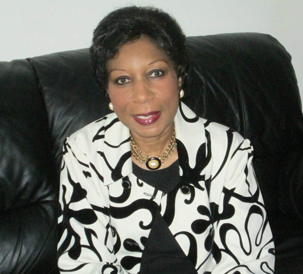 IsralMutombo11's tweet image. Spéciale émission #bosolo na politik officielle ce lundi 16 janvier 2023 à partir de 11h30 avec les enfants mpolo Maurice dont Mme Françoise mpolo et Mme Jacqueline mpolo.

Au menu: l'histoire de Mpolo Maurice et le manque de reconnaissance de l'état congolais pour son combat.