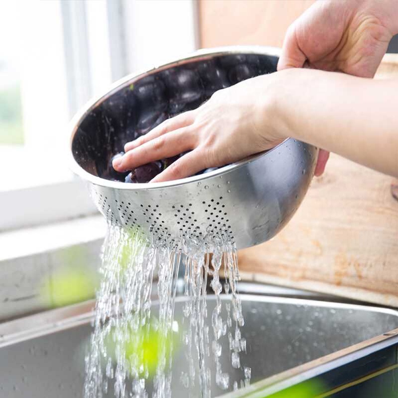 MeisiteNecessit's tweet photo. Stainless Steel Kitchenware 3-In-1 rice colander Rice Washing Basins Vegetables &amp; Fruit Colander Kitchen Strainer

#washing #stainlesssteel #strainer #kitchenware #kitchen #food #restaurant #indian #thailand #korea #Vietnam #America #cookware #cooking #baking #basin #fruit https://t.co/FruHNRxPdd