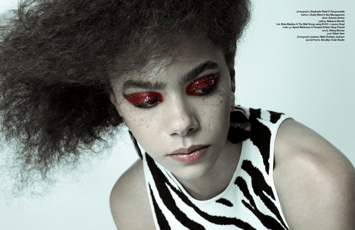 AntoniaGentryBR's tweet photo. 📸 Antonia Gentry x Schon Magazine. https://t.co/OcgCTFFra3