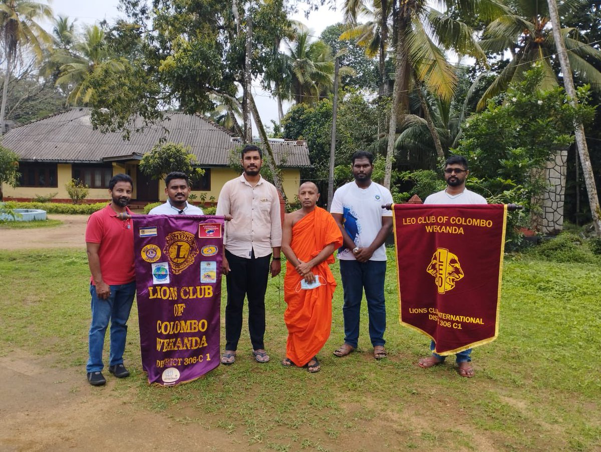 LeoWekanda's tweet photo. මේ සදහා අත්වැල් බැදගත් සියලුමදෙනා හට කොළඹ වෑකන්ද ලියෝ සමාජය වන අපගේ කෘතවේදී ස්තූතිය පුදකර සිටින්නෙමු.
#හරිත_ප්රබෝධය
#LionsClubofColomboWekanda
#LeoClubofColomboWekanda
#306C1Leos #CWLeos🦁💙💛 #theleosofc1 #pridec1 #MD_306
#WeServe #LeosOfSriLanka #lionsclubinternational https://t.co/M6Jh3OAmC0