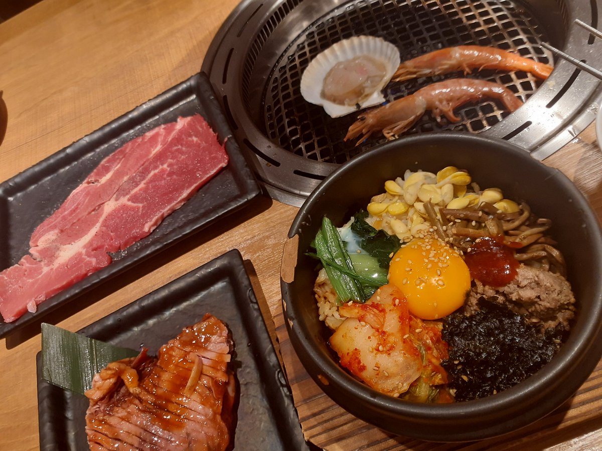 ogt425's tweet photo. 牛角  牛タン黒毛和牛コース https://t.co/CqsfPehlFU