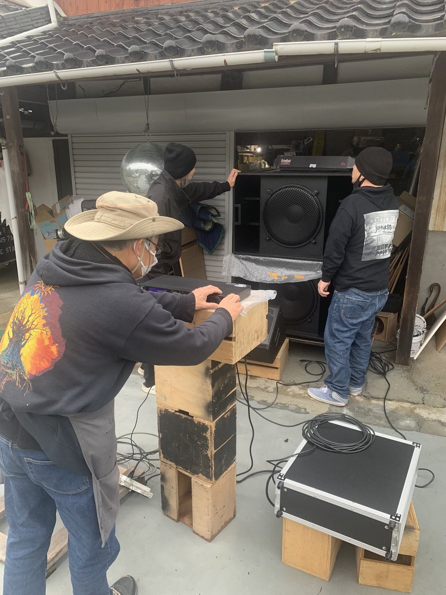 DRIBBLA0828's tweet image. 速報！
Jam MassiveのBrandnew Low Box!!!

明日のダンス、FORWARDから仲間入りです♪

可愛がってやってください◎

#JamMassive
#SoundSystem
#LowBox
#ForwardJapanTour
#DRIBBLA