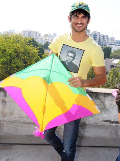 KotianShisha's tweet photo. #JusticeForSushant️SinghRajput 
Missing you 😭
@itsSSR https://t.co/NoQQDQz0Xm