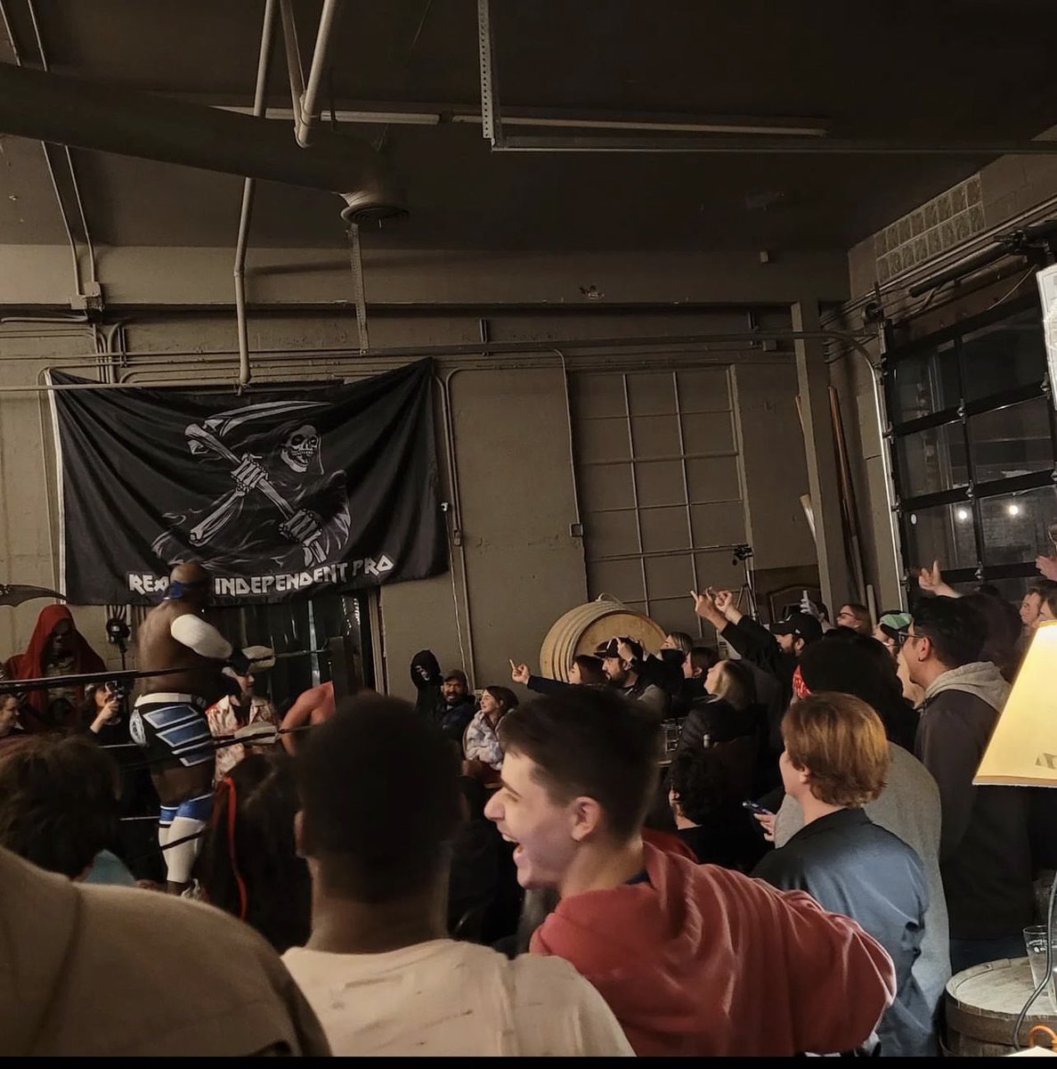 mannylemons's tweet photo. #heatmagnet 

RIP Wrestling: Reaper Independent Pro https://t.co/mX812eIOPz