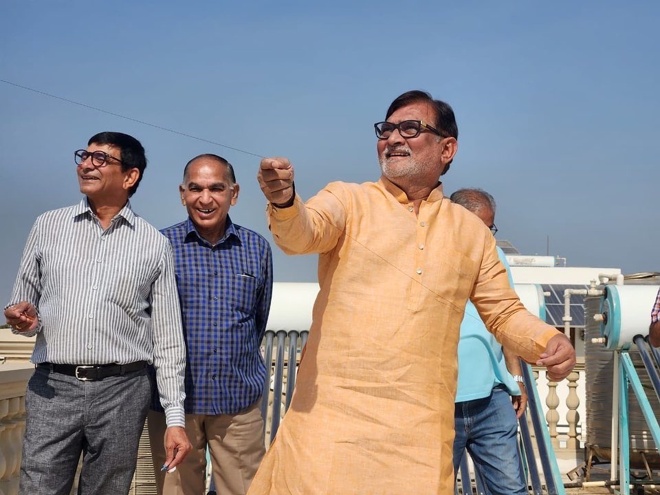 prafulkpatel's tweet photo. Happy Uttrayan 🪁🪁🪁 https://t.co/68RQgl22cm