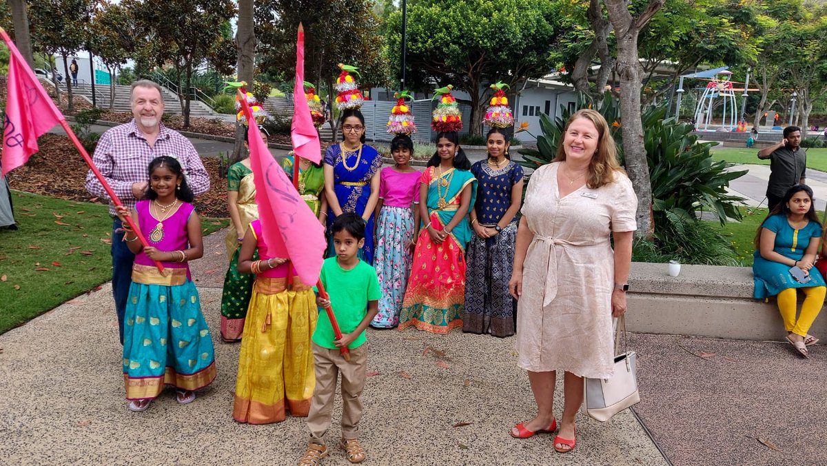 QLDPongal's tweet photo. Teresa Harding, the mayor of Ipswich in City Council 
@IpswichCouncil
and
@PaulTully Councillor Paul Tully
At Robelle Domain Parklands, Springfield Lakes, Queensland Australia 
#Pongal2023
#QueenslandPongal #PongalQueensland @QLDPongal https://t.co/1m7aMtB3vQ