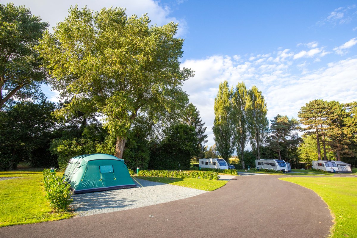 Where will you be pitching up this year? 🚚🏕🌿

The choice is all yours! View our online interactive park map to book your pitch.

➡️plassey.com/Booking

#plasseyholidaypark #holiday #caravan #camping