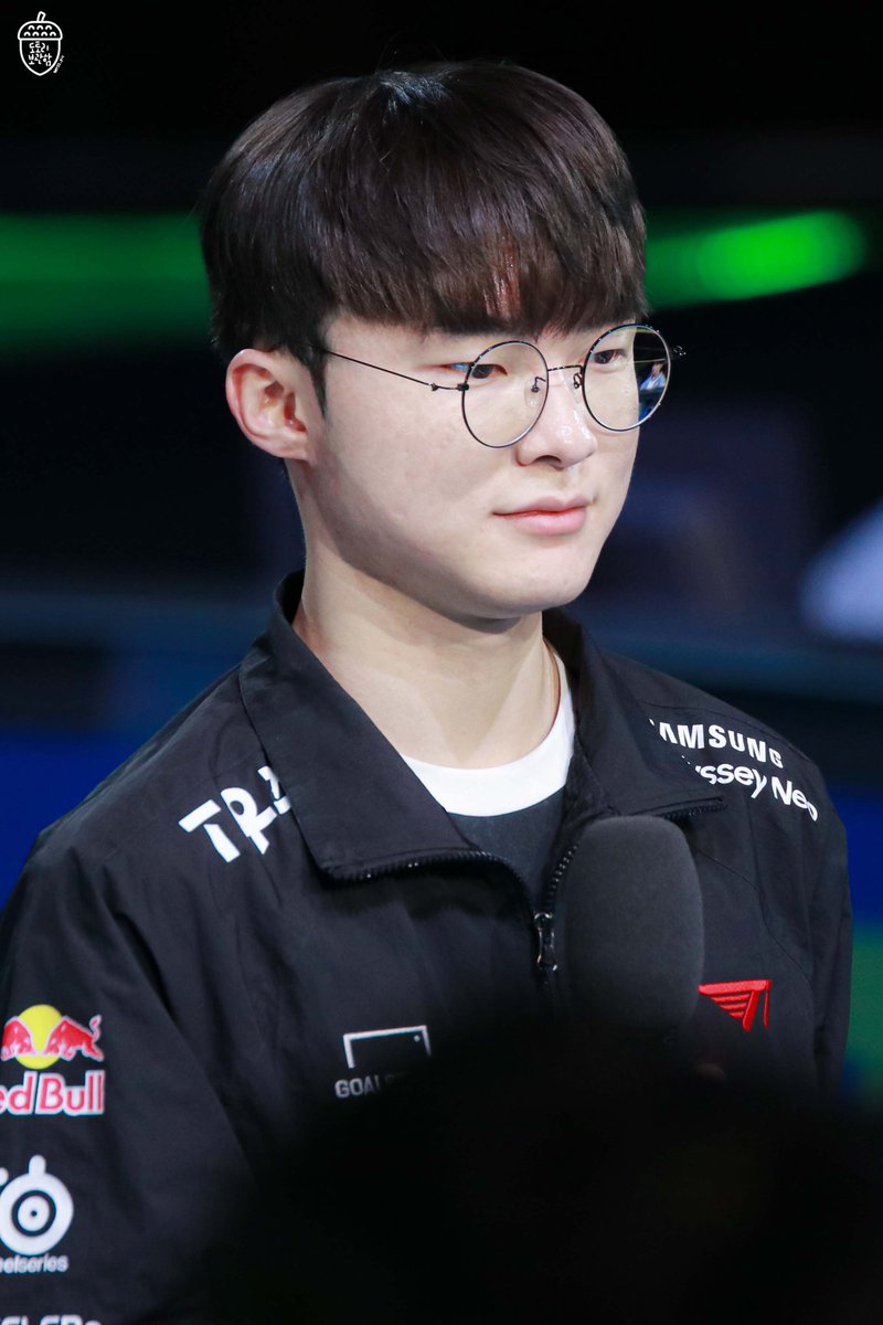Berzz_pic's tweet photo. 230110 2023 LCK 킥오프 #TeamFaker #Faker #페이커 #이상혁 https://t.co/mW2eI5qrga