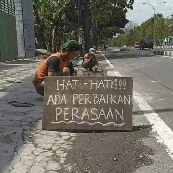 gibran_tweet's tweet photo. Wes ojo bahas bal2an meneh https://t.co/FPsg66LCf8