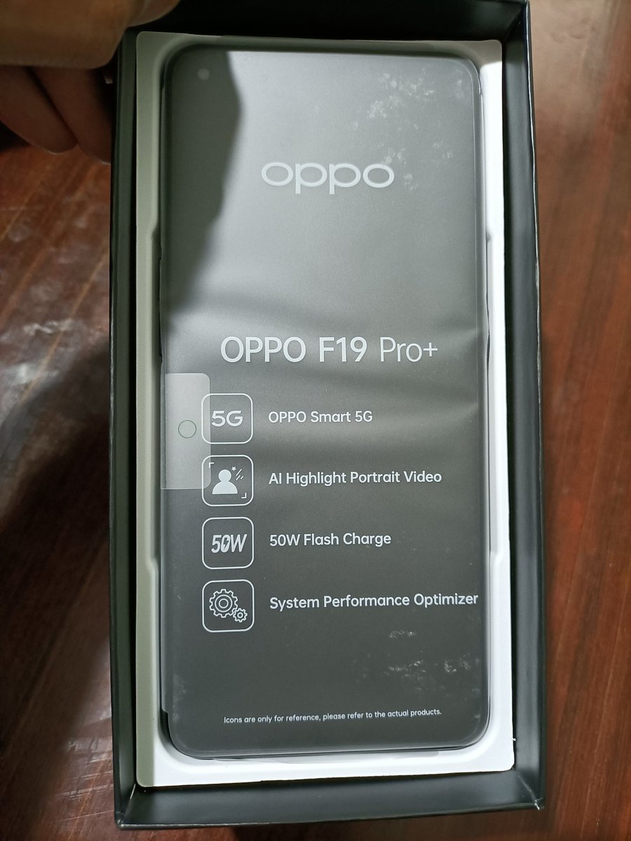 aakash__aks's tweet photo. Guys, I ordered realme 10 pro+ from Flipkart and when I open the package I got oppo F19 pro+. Wrong product, I raised return request and uploaded all required documents.But Flipkart rejected the   request and not responding.
@Flipkart 
@flipkartsupport
@_Kalyan_K 
@_sachinbansal https://t.co/eijmK3nNGQ