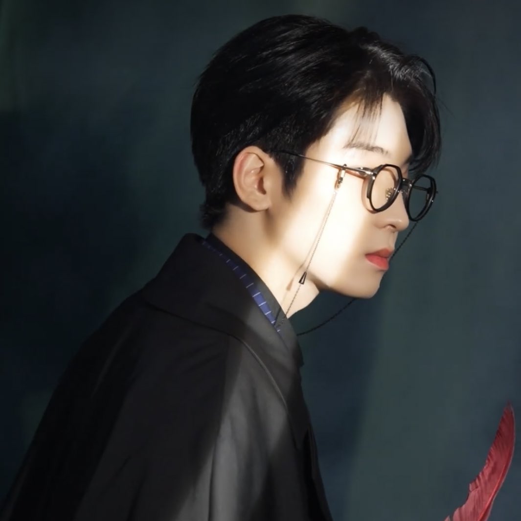 wwlake's tweet photo. 이렇게 매번 레전드이기도 쉽지 않음 https://t.co/r03tQ35Iq5