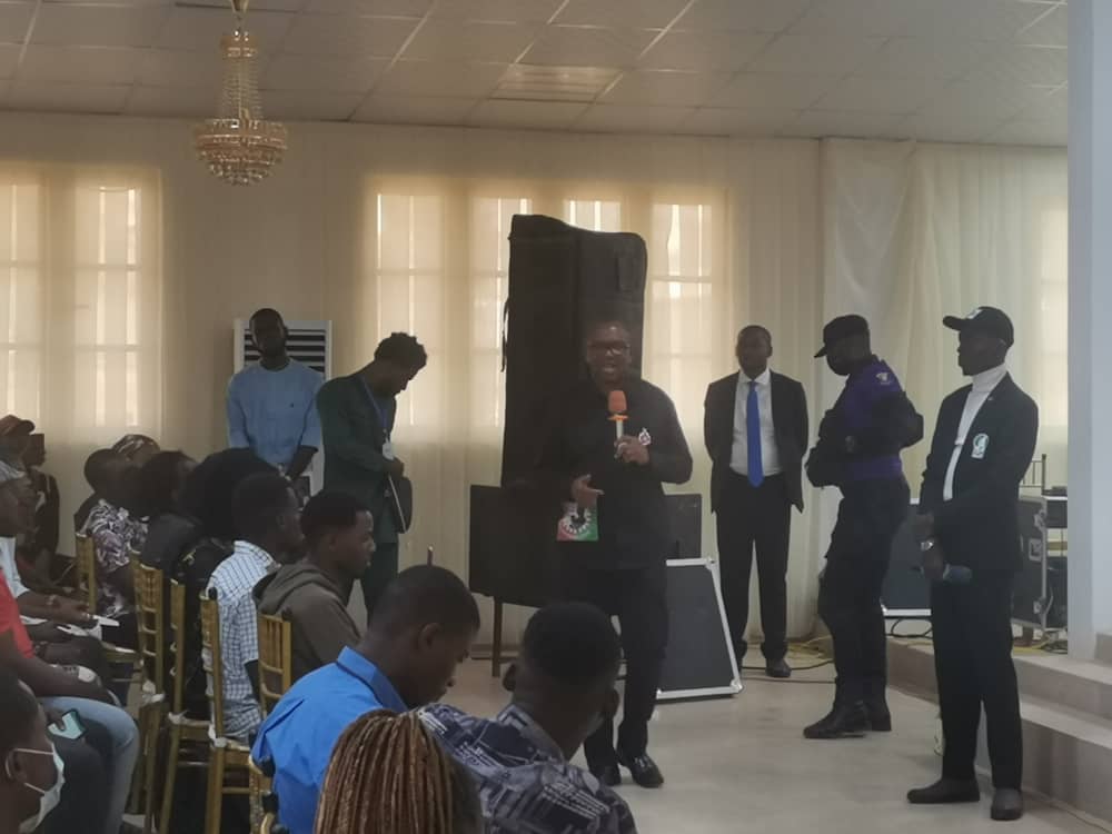 PeterObi's tweet photo. Dr. Yusuf Datti Baba-Ahmed and I arrived at the venue of the town hall meeting with Ondo State youths and students. -PO https://t.co/qdAcpNgOwl