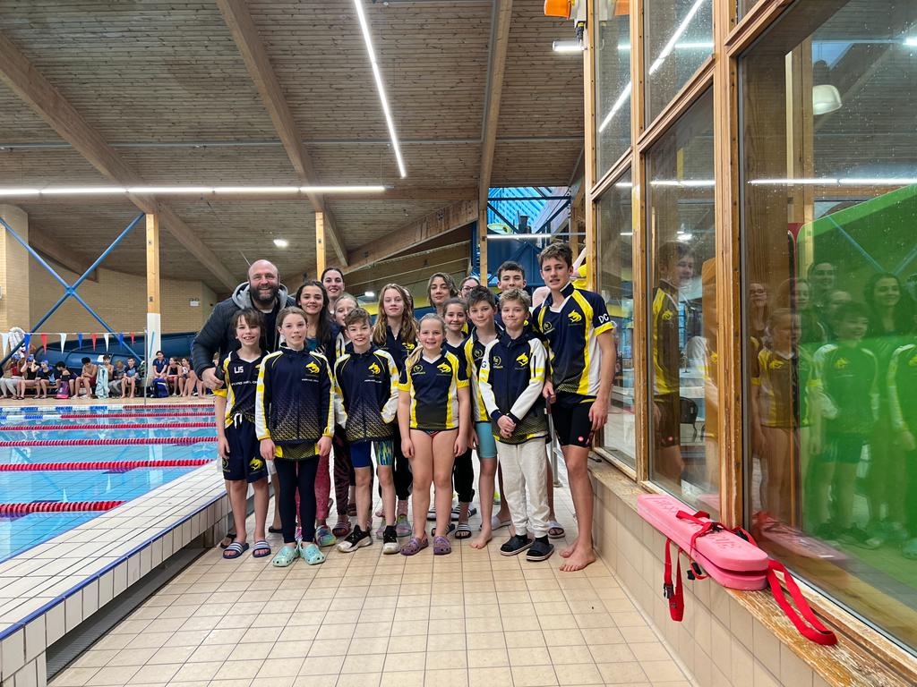 Tigersharks_ASC's tweet photo. Let's go 🦈 @WiltsASA

#tigersharksasc #wiltshireswimming #counties23 https://t.co/nJ5vNkJPsy