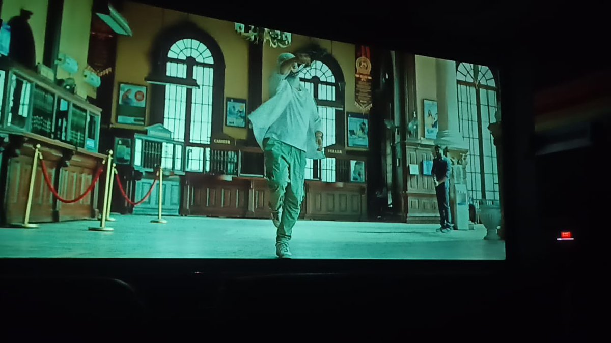 _Candy_Viswam_'s tweet photo. What a mass of #Ak #Thunivu  one man show of Ajith Kumar especially flash back story is real time example @Darshan_Offl acting emotionally connects the audience @GhibranOfficial 
Chilla chilla vibes theatre elam celebration 🎉🎉 https://t.co/KYJjnSgVxX